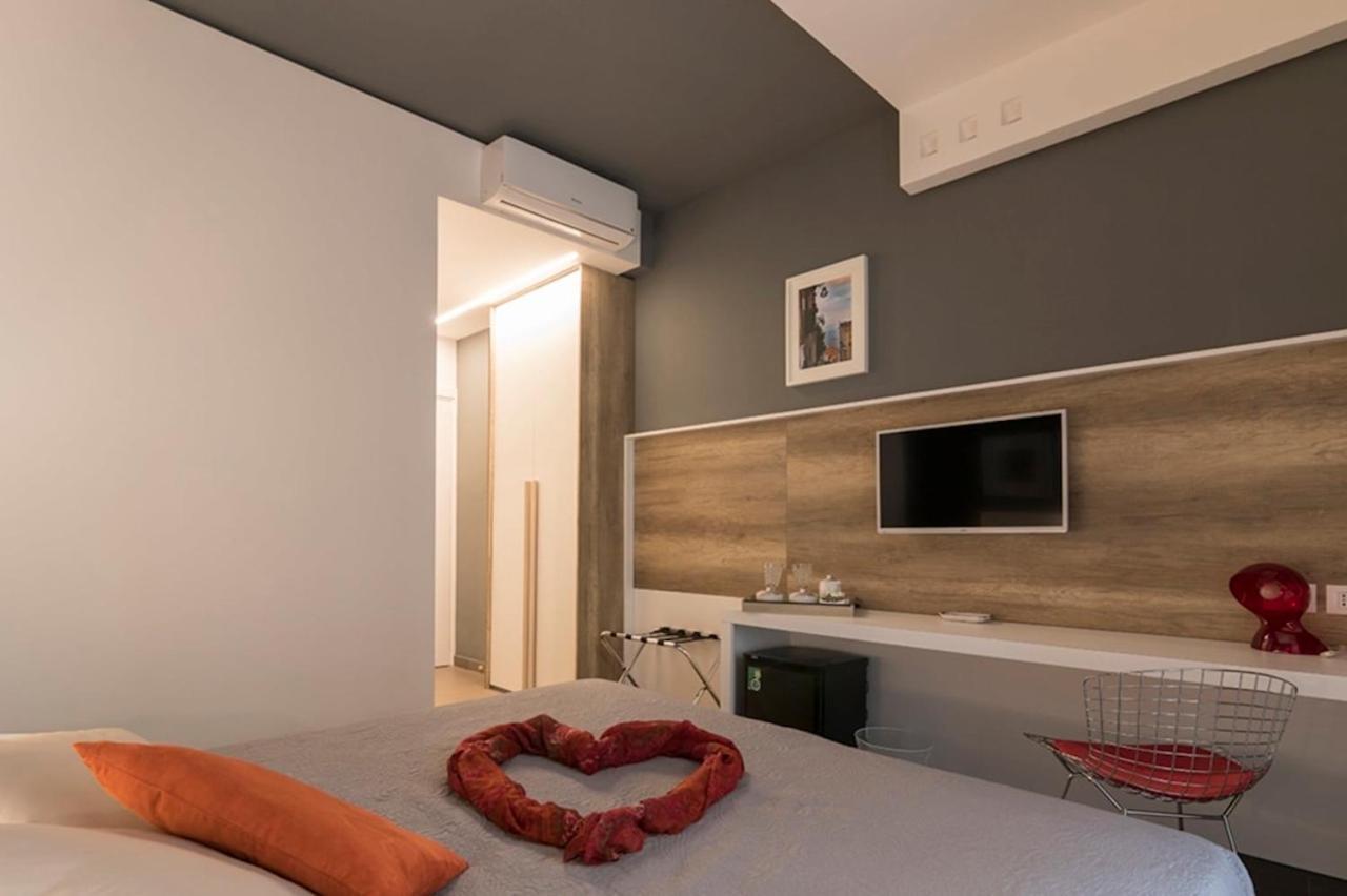 Bed In Centro Bed & Breakfast Napoli Ngoại thất bức ảnh
