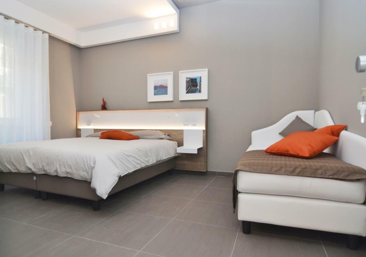 Bed In Centro Bed & Breakfast Napoli Ngoại thất bức ảnh