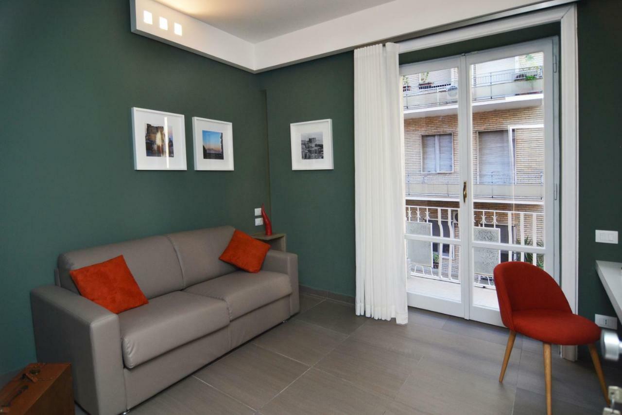 Bed In Centro Bed & Breakfast Napoli Ngoại thất bức ảnh